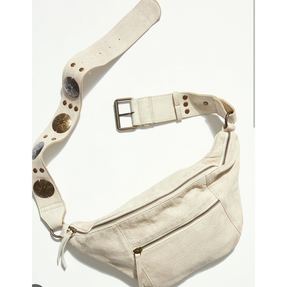 Free People Cream Leather Studded Belt Bag Fanny Pack Crossbody - Picture 2 of 14
